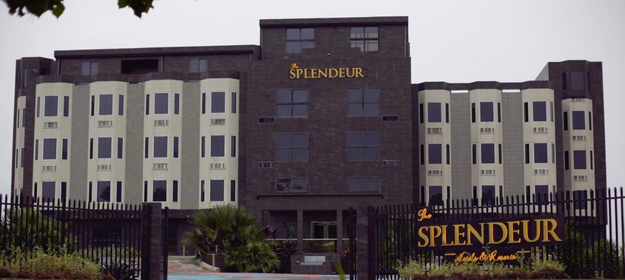 The Splendeur Otel Limbe Dış mekan fotoğraf